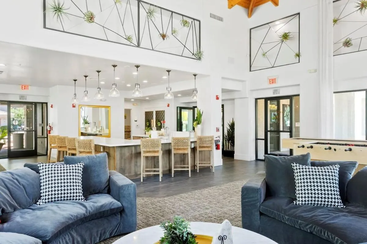 Apartment 3Br Cozysuites At Kierland Commons With Pool #12 Scottsdale