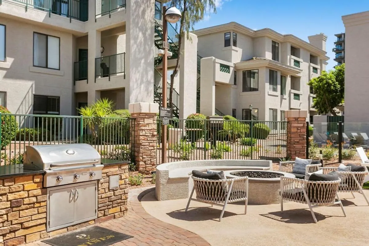 3Br Cozysuites At Kierland Commons With Pool #12 Scottsdale 0*,  USA