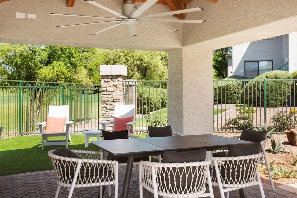 3Br Cozysuites At Kierland Commons With Pool #12 Scottsdale Apartment