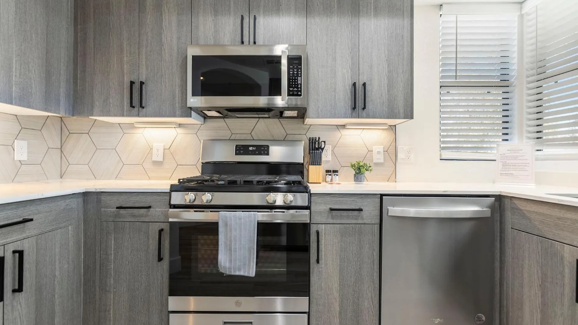 Apartment 3Br Cozysuites At Kierland Commons With Pool #12 Scottsdale USA