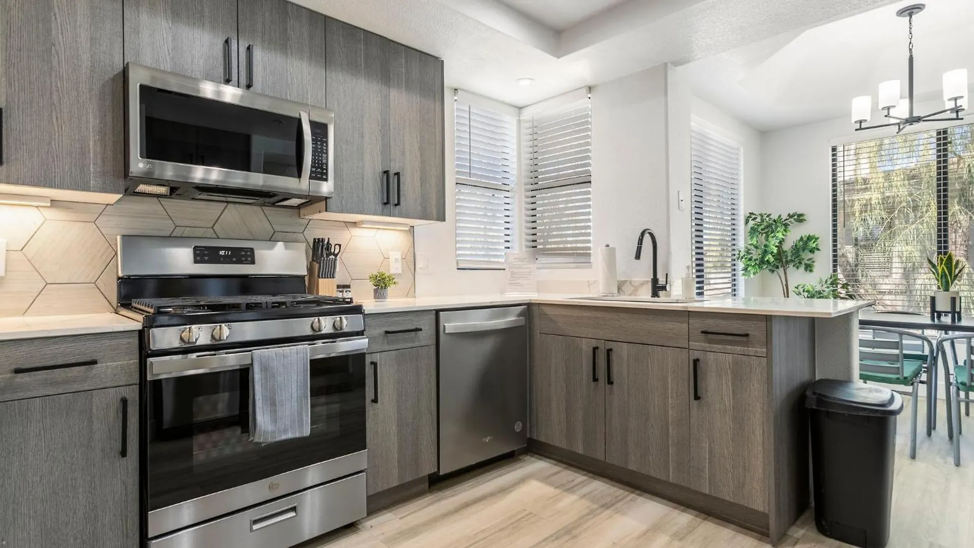 Apartment 3Br Cozysuites At Kierland Commons With Pool #12 Scottsdale