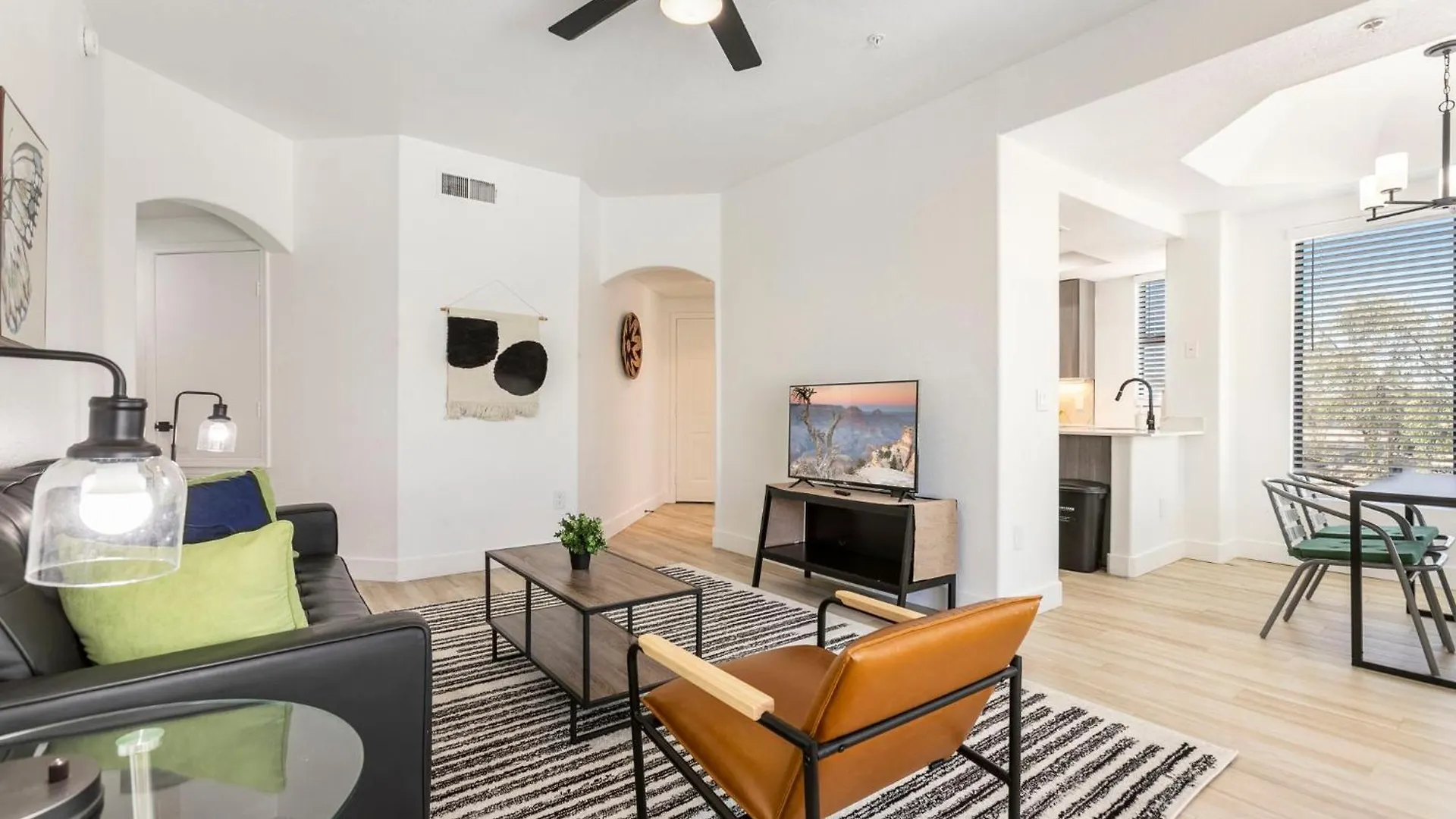 3Br Cozysuites At Kierland Commons With Pool #12 Scottsdale 0*,  USA